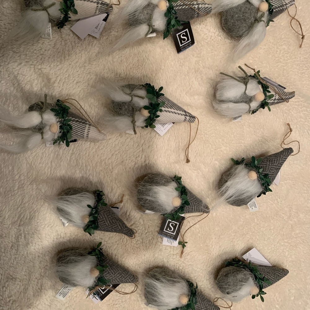 NEW Set of 12 Gray Plaid Gnome Ornaments